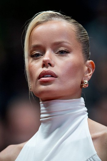 Frida Aasen’s Sexy Spectacle: Braless and Beautiful at Cannes