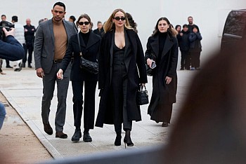 Jennifer Lawrence Stuns with Boobalicious Glamour at Christian Dior Fashion Show!